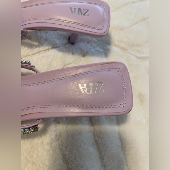 ❌⭕️SOLD ⭕️❌ Zara puprle lilac kitten heels sparkly - Picture 6 of 12